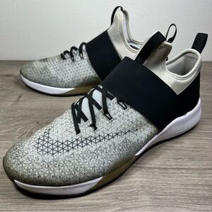 Nike Air Zoom Strong Womens Grey Casual Lace Up Training Athletic Shoes Size 12